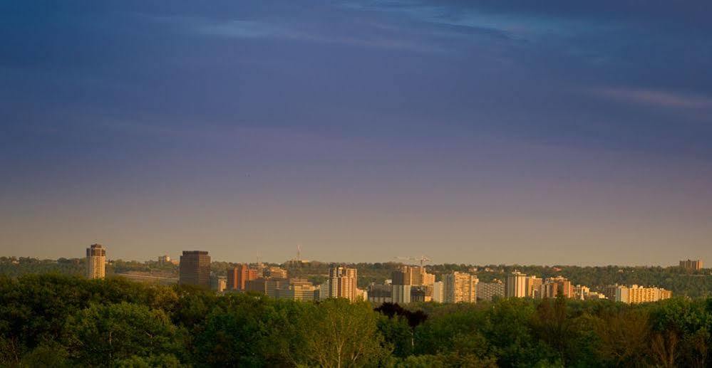 City View Inn Берлінгтон Екстер'єр фото